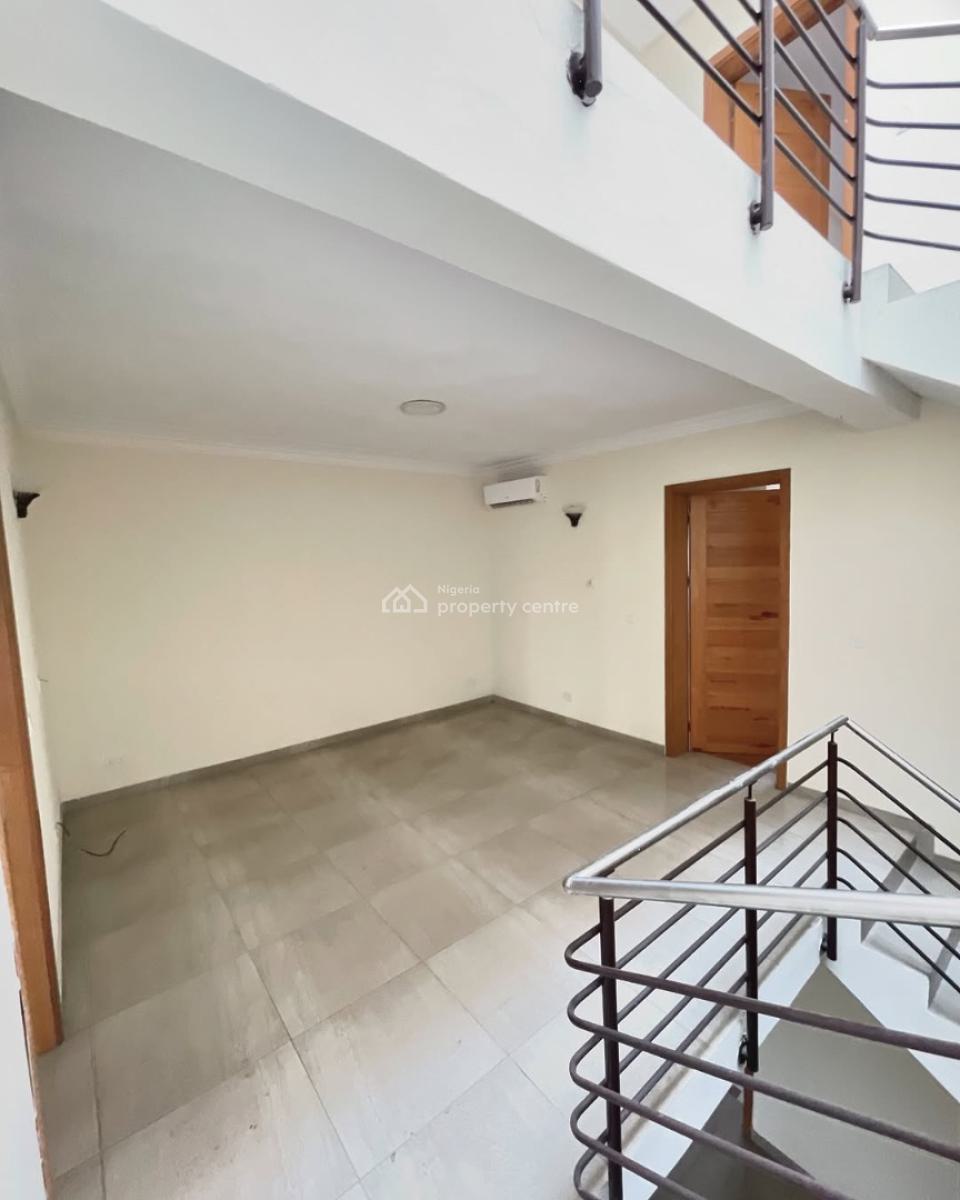 Luxury 4 Bedroom Terrace + Bq, Lekki Phase 1, Lekki Phase 1, Lekki, Lagos, Terraced Duplex for Sale