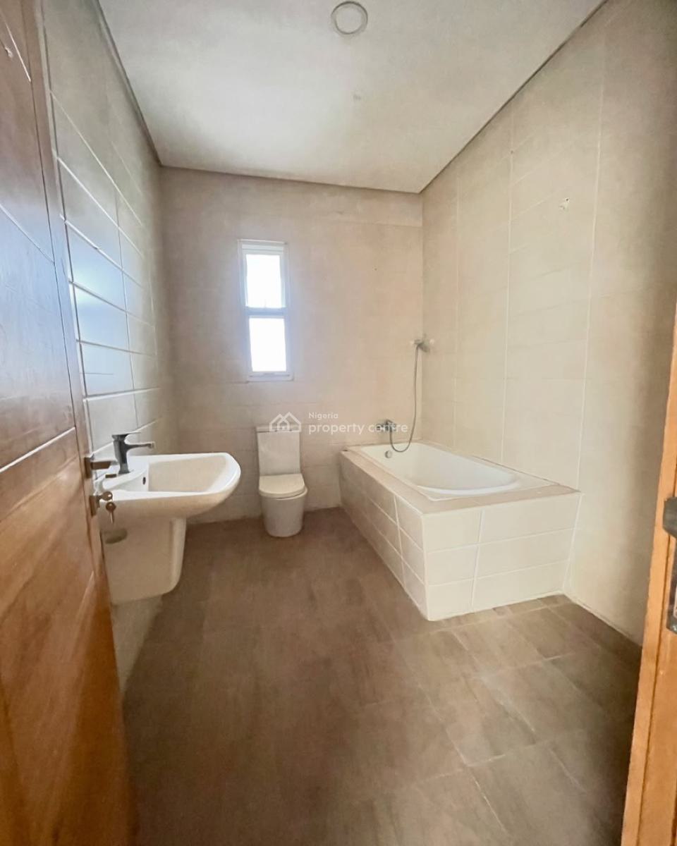 Luxury 4 Bedroom Terrace + Bq, Lekki Phase 1, Lekki Phase 1, Lekki, Lagos, Terraced Duplex for Sale