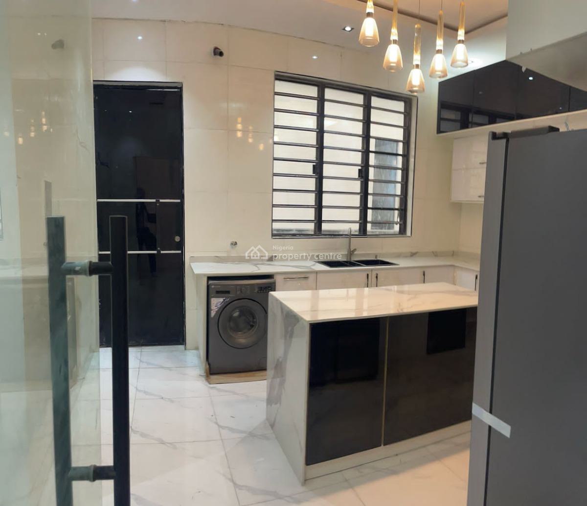 Fully Detached 5 Bedroom Duplex, for Standard Living, Hampton Lake Estate, Chevron, Lekki, Lagos, Detached Duplex for Sale