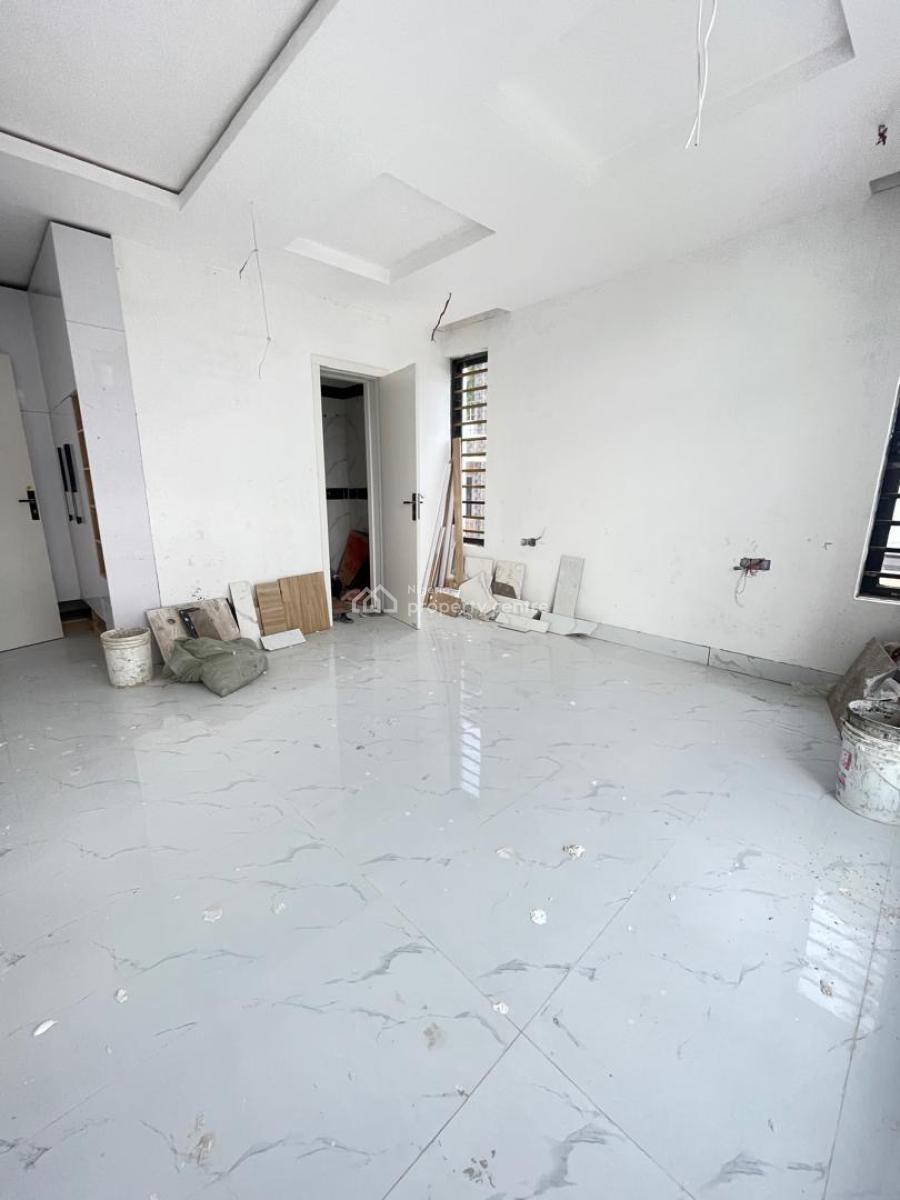 Well Built 2 Bedroom Apartment in a Well Secured Secured Environment, Ikate Elegushi, Lekki, Lagos, Flat / Apartment for Sale