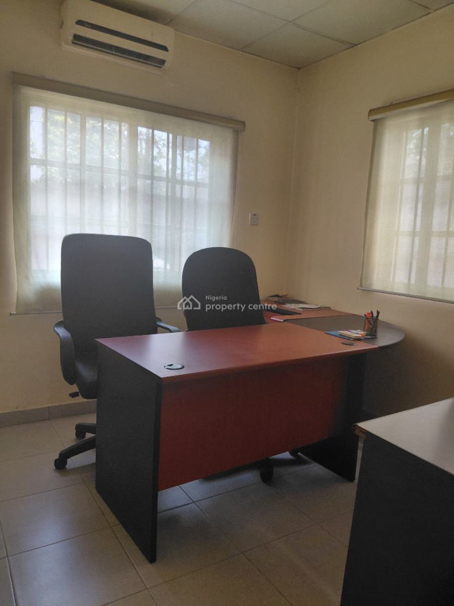 Office Space with Access to Meeting Room, Kitchenette, Reception Etc, Lekki Phase 1, Lekki, Lagos, Office Space for Rent