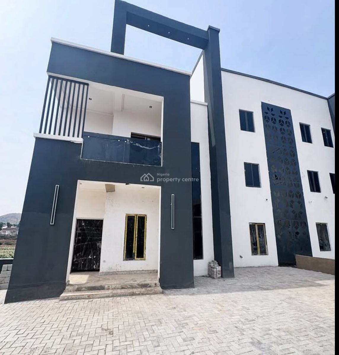 5 Bedrooms Detached Duplex with Bq, Wuse, Abuja, Detached Duplex for Sale