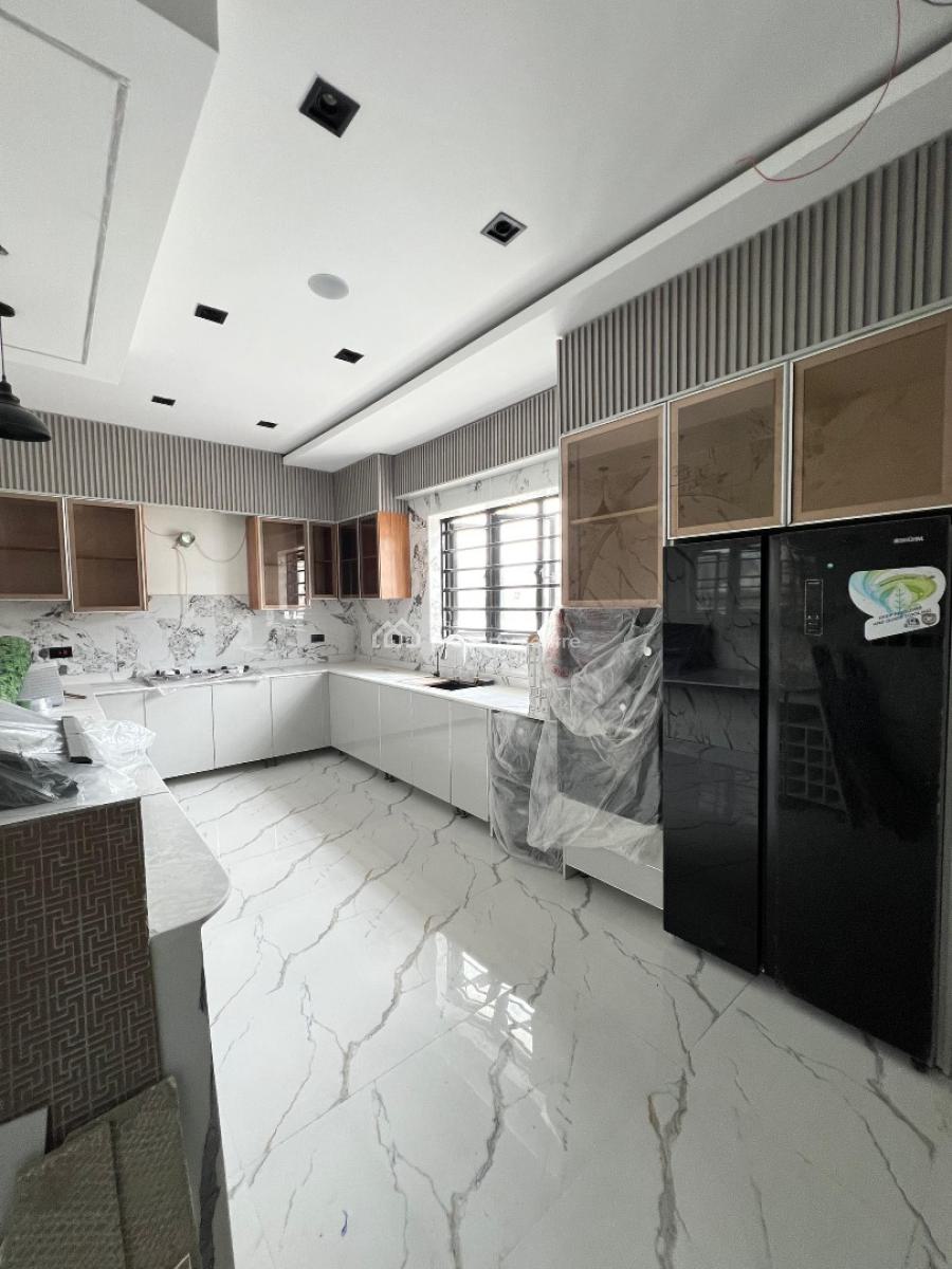 Luxurious 5 Bedroom Detached Duplex with Pool, Bq, in a Secured Estate, Lekki Phase 1, Lekki, Lagos, Detached Duplex for Sale