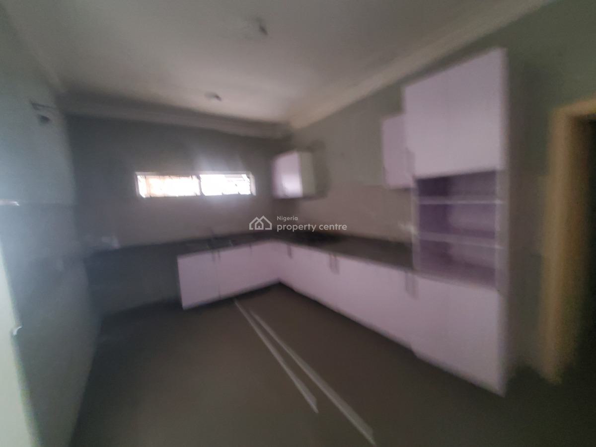 Direct Listing: Well Maintained 3-bedroom Apartment, County Apartments, Megamound Estate, Ikota, Lekki, Lagos, Flat / Apartment for Sale