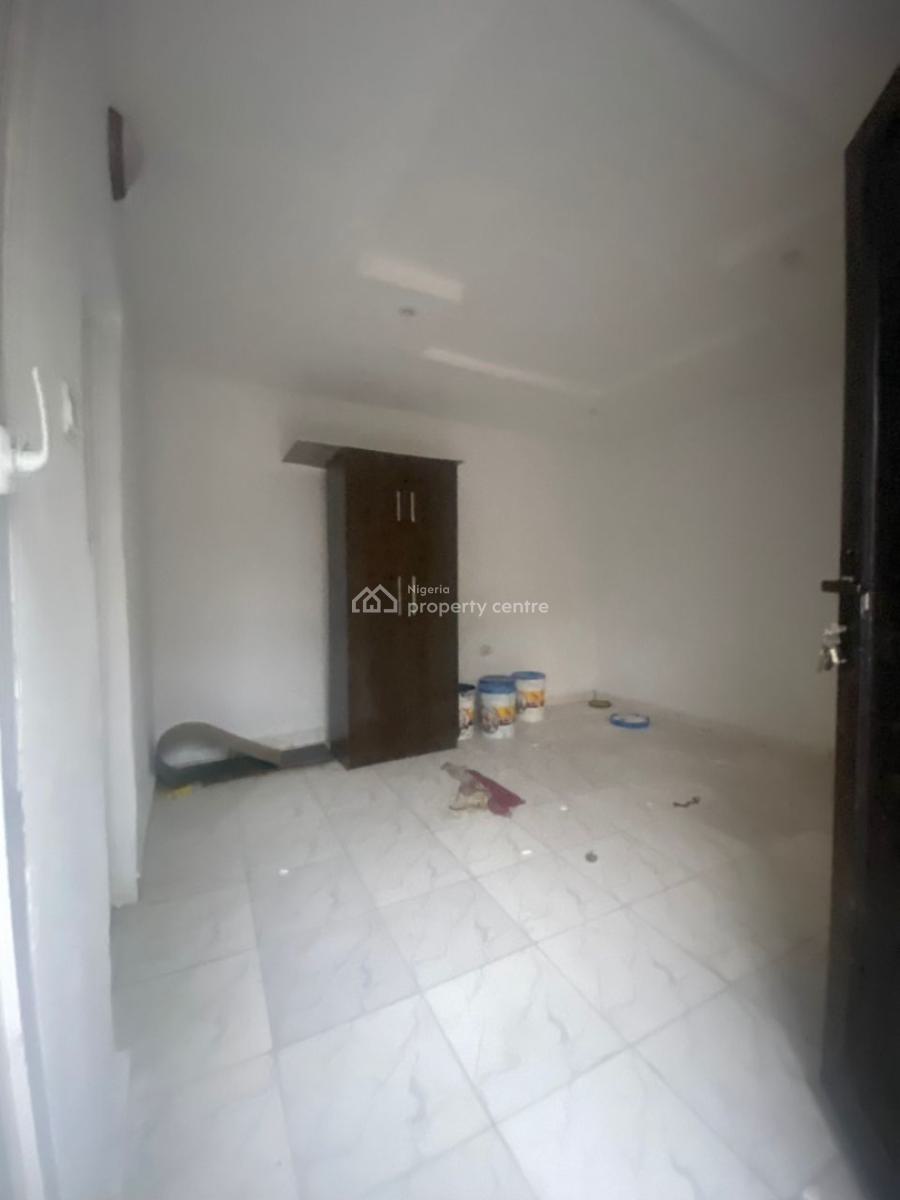 Sharp Self Contain in an Estate, Sangotedo, Ajah, Lagos, Self Contain (single Rooms) for Rent