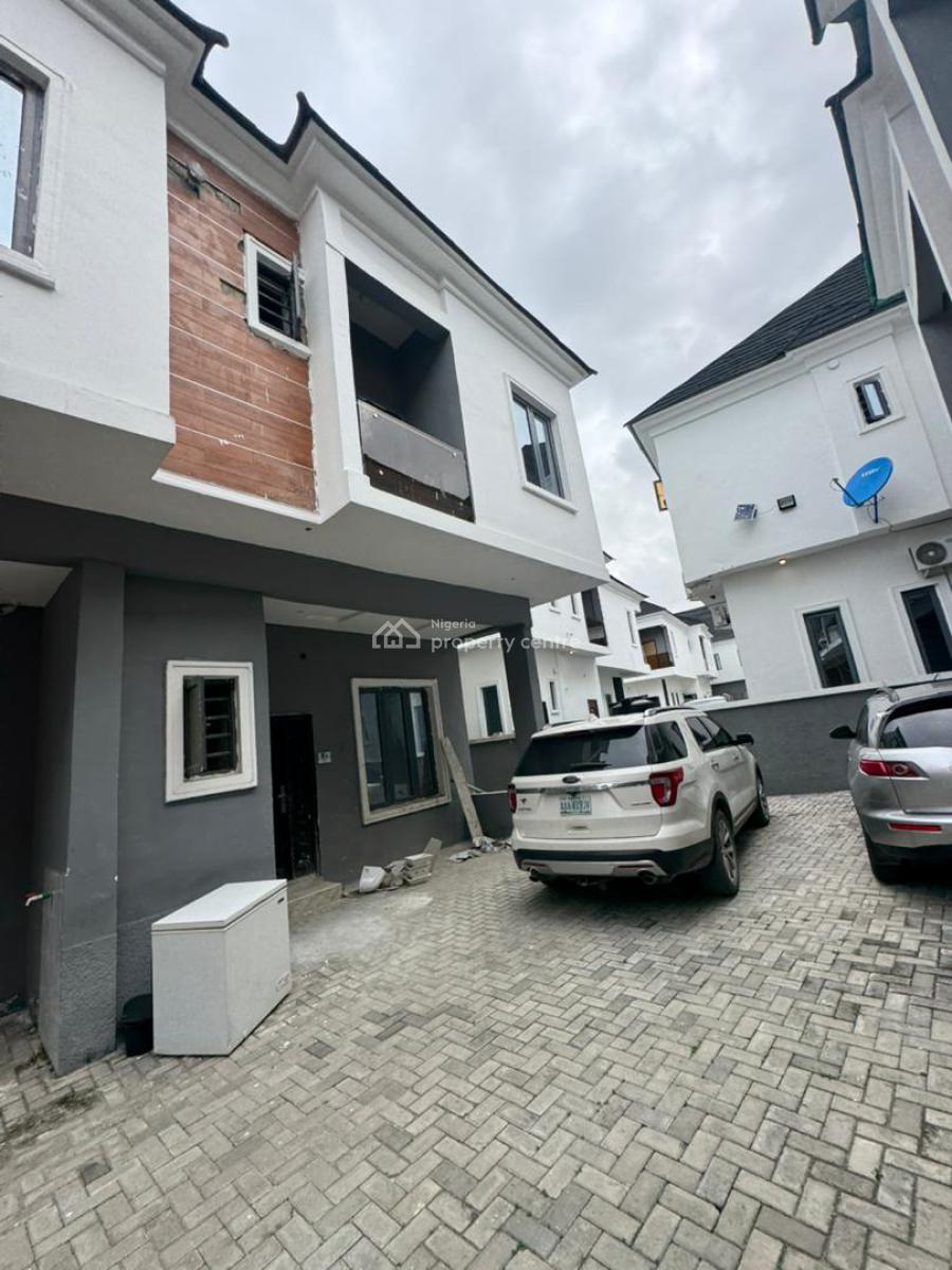 3bedroom Terrace Harris Drive  Governors Consent, Harris Drive, Lekki Phase 2, Lekki, Lagos, Flat / Apartment for Rent