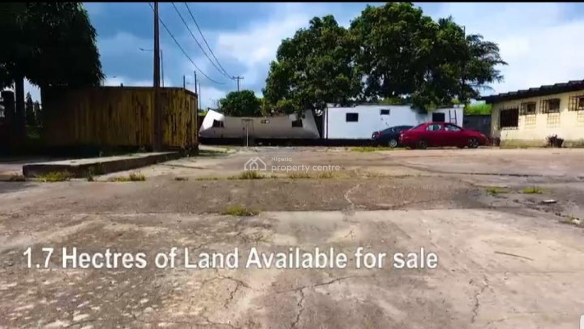 Commercial Land Measuring 1.7 Hectares (17,550sqm), Before Alaka Bridge Along National Stadium Express, Bode Thomas, Surulere, Lagos, Commercial Land for Sale