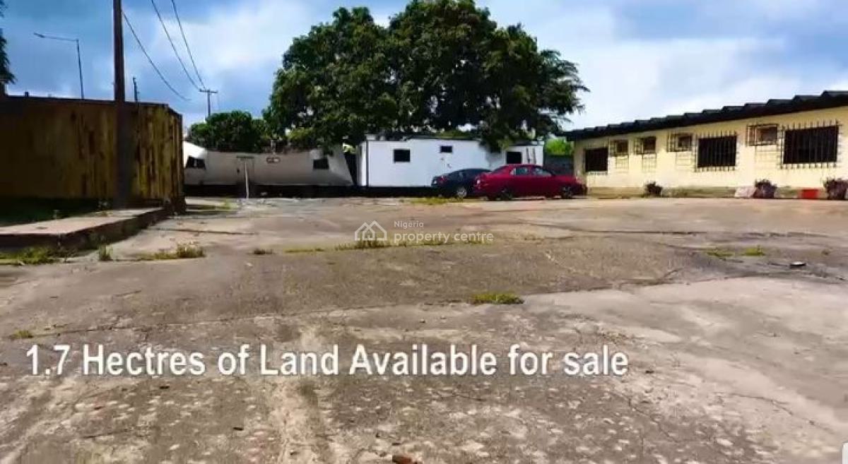 Commercial Land Measuring 1.7 Hectares (17,550sqm), Before Alaka Bridge Along National Stadium Express, Bode Thomas, Surulere, Lagos, Commercial Land for Sale