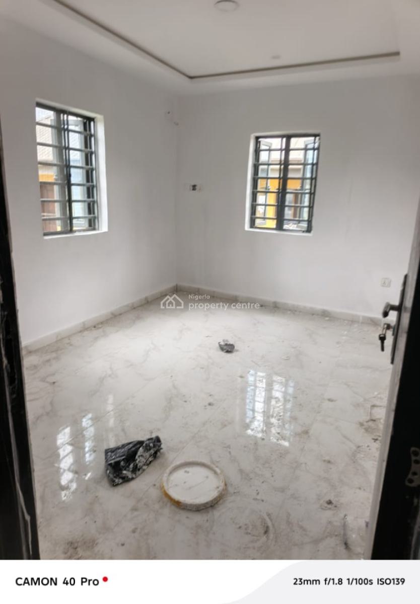 Room and Parlour Upstairs, Alashela, Ogombo, Ajah, Lagos, Mini Flat (room and Parlour) for Rent