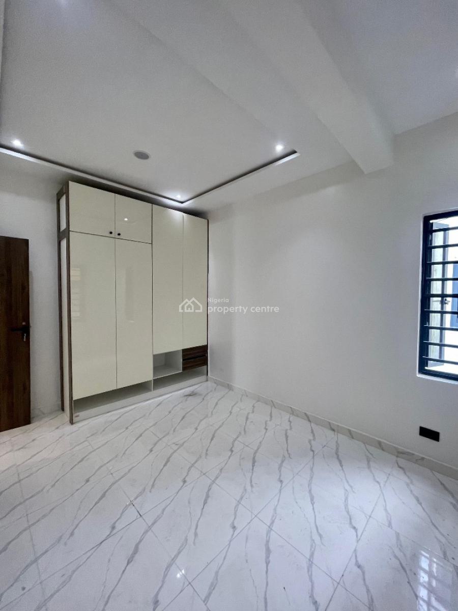 Luxury 2 Bedroom Fully Serviced Apartment, Phase 1, Lekki Phase 1, Lekki, Lagos, Block of Flats for Sale