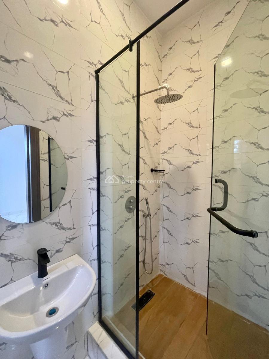 Luxury 2 Bedroom Fully Serviced Apartment, Phase 1, Lekki Phase 1, Lekki, Lagos, Block of Flats for Sale