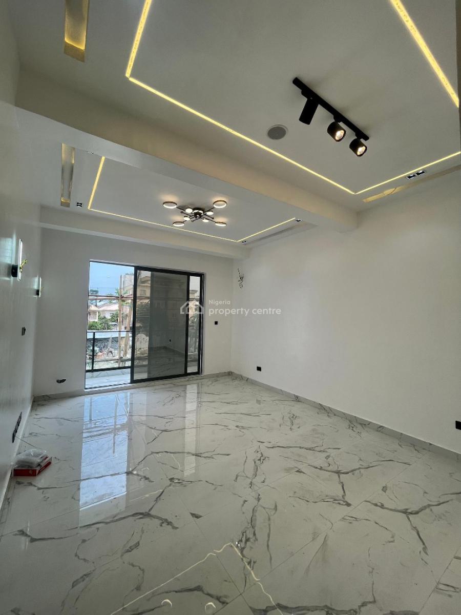 Luxury 2 Bedroom Fully Serviced Apartment, Phase 1, Lekki Phase 1, Lekki, Lagos, Block of Flats for Sale