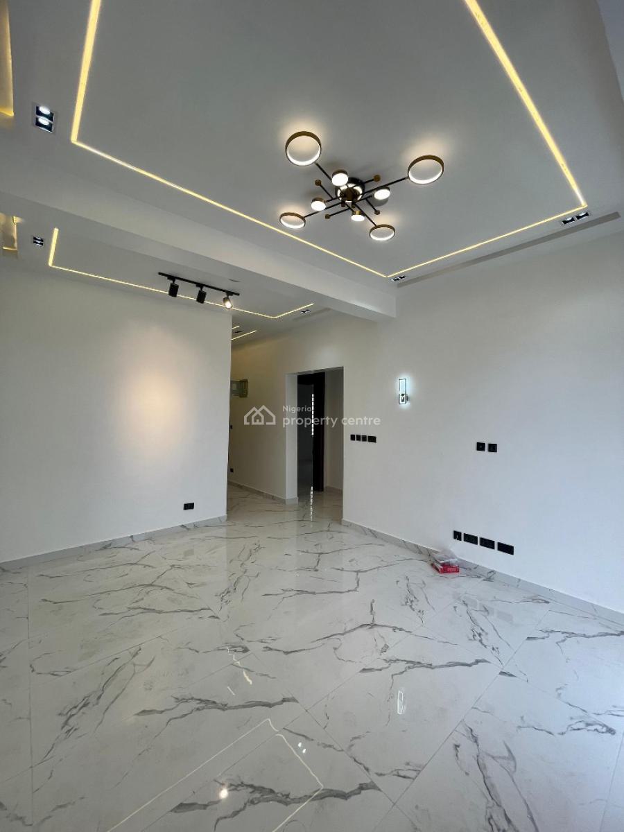 Luxury 2 Bedroom Fully Serviced Apartment, Phase 1, Lekki Phase 1, Lekki, Lagos, Block of Flats for Sale