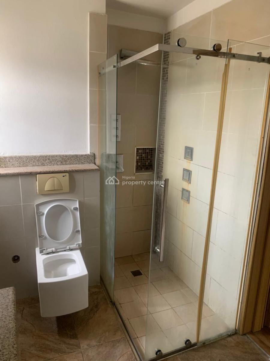 Spacious 4 Bedroom Maisonnet Apartment, Ologolo, Lekki, Lagos, Flat / Apartment for Rent