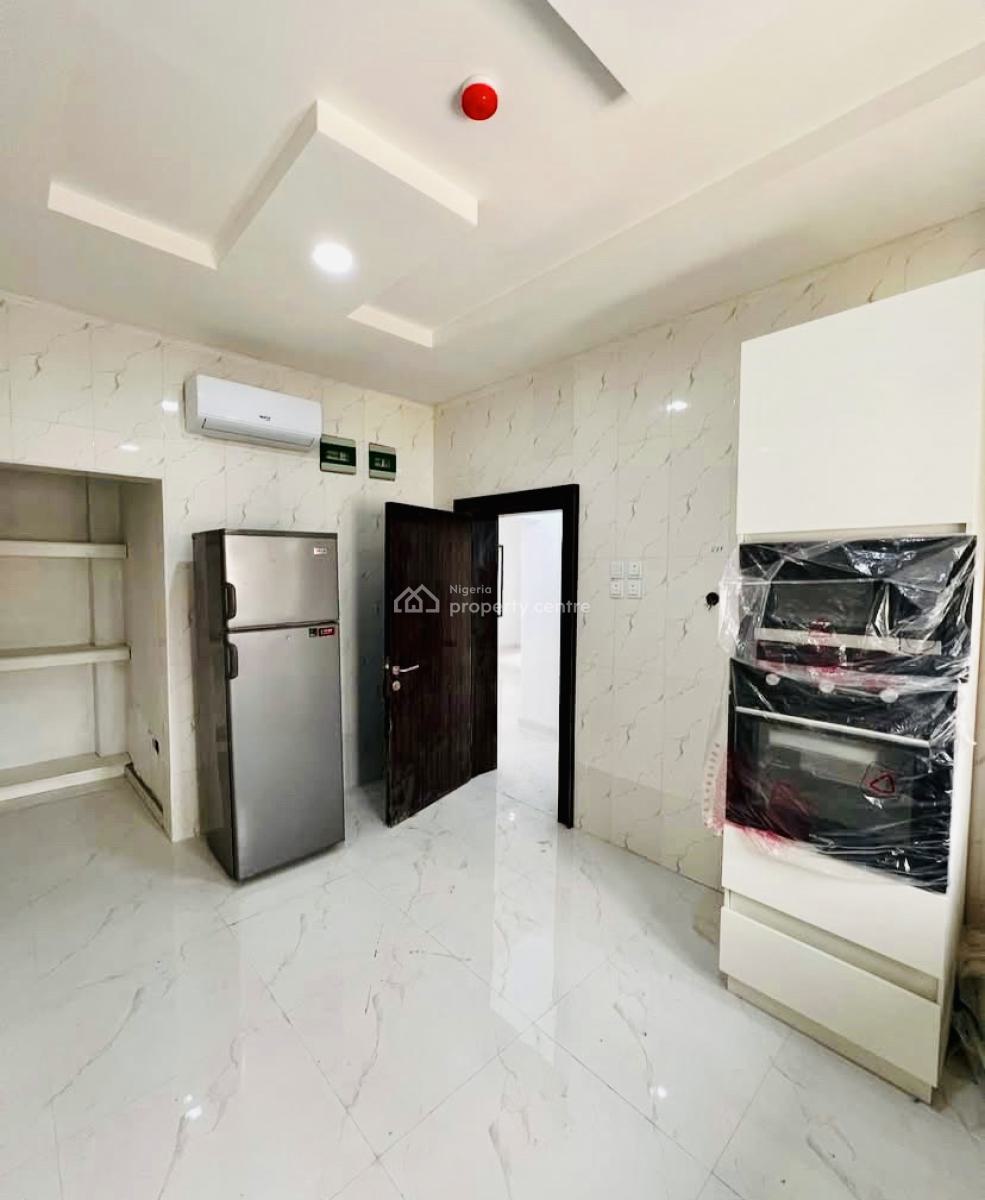 Luxury 1 Bedroom Apartment with Swimming Pool, Ikoyi, Ikoyi, Lagos, Mini Flat (room and Parlour) for Rent