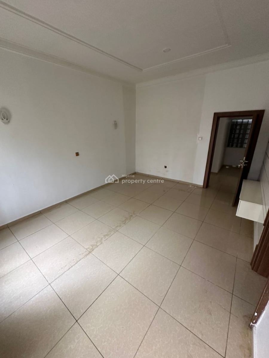 Well Built  3 Bedroom Apartment, Katampe Extension, Katampe, Abuja, Flat / Apartment for Sale