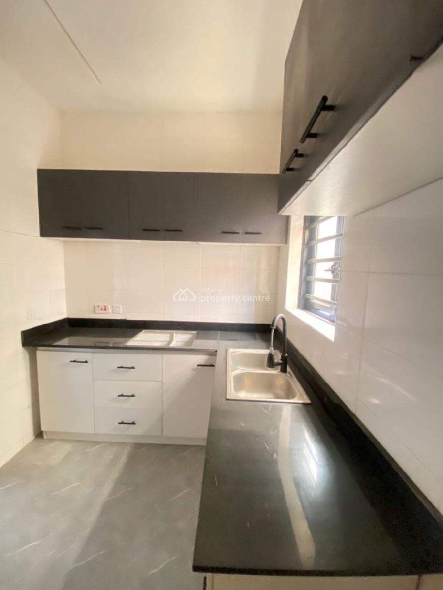 2 Bed  Ologolo   Lovely 1 & 2 Bedroom Apartment, Ologolo, Lekki, Lagos, Flat / Apartment for Sale