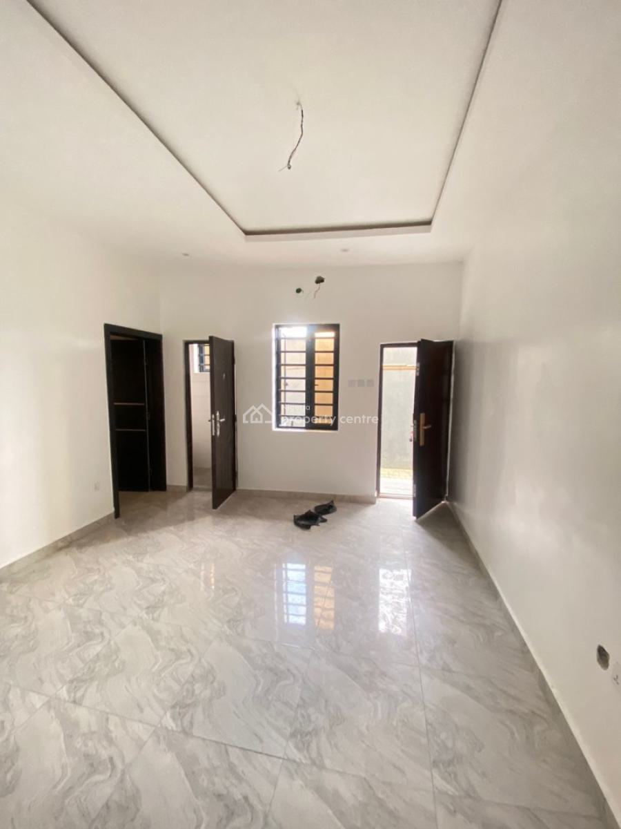 2 Bed  Ologolo   Lovely 1 & 2 Bedroom Apartment, Ologolo, Lekki, Lagos, Flat / Apartment for Sale