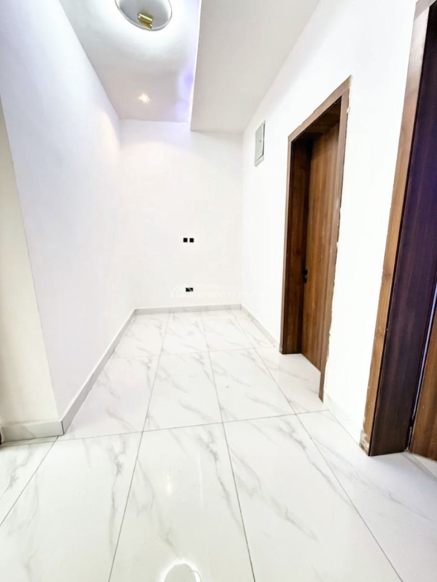 Luxurious 4 Bedroom Terraced Duplex with Bq in a Secured Estate, Orchid, Lekki, Lagos, Terraced Duplex for Sale