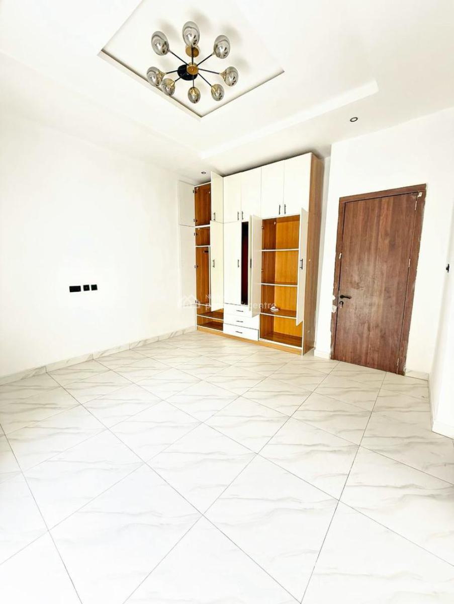 Luxurious 4 Bedroom Terraced Duplex with Bq in a Secured Estate, Orchid, Lekki, Lagos, Terraced Duplex for Sale