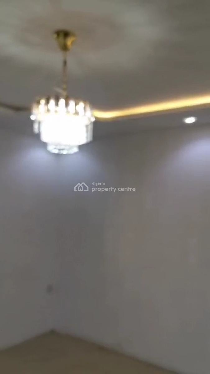 Spacious 2 Bedroom Up Flat in a Decent and Gated Compound, Ijesha Road, Surulere, Lagos, Flat / Apartment for Rent
