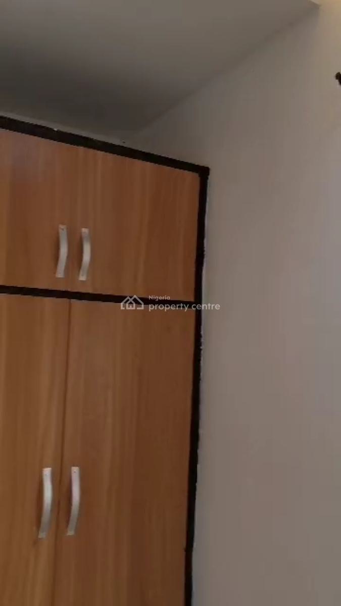 Spacious 2 Bedroom Up Flat in a Decent and Gated Compound, Ijesha Road, Surulere, Lagos, Flat / Apartment for Rent