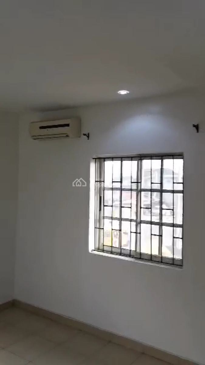 Spacious 2 Bedroom Up Flat in a Decent and Gated Compound, Ijesha Road, Surulere, Lagos, Flat / Apartment for Rent