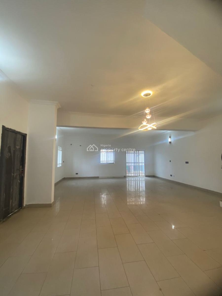 4 Bedrooms Terrace with 2 Bedroom Bq, Lekki Phase 1, Lekki, Lagos, Terraced Duplex for Rent