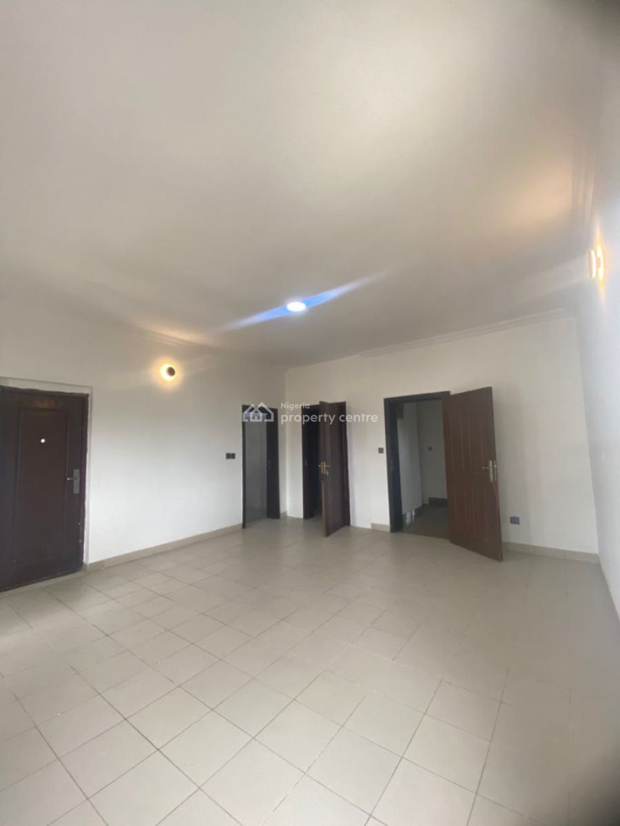 4 Bedrooms Terrace with 2 Bedroom Bq, Lekki Phase 1, Lekki, Lagos, Terraced Duplex for Rent