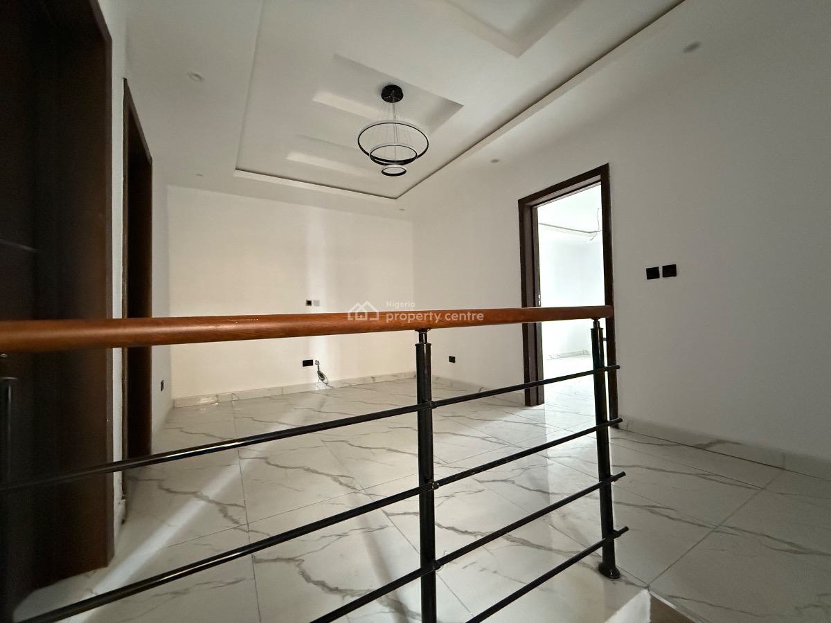 3 Bedroom Terrace Duplex with Bq for Distress, Ikota Villa Estate, Ikota, Lekki, Lagos, Terraced Duplex for Sale
