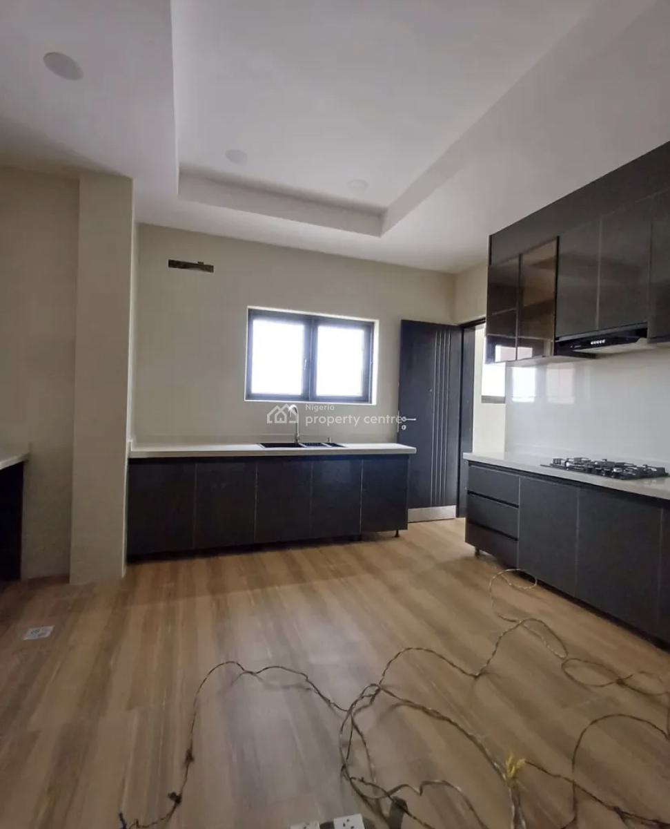 Luxury 2 Bedroom Apartment with Elevator, Lekki Phase 1, Lekki, Lagos, Flat / Apartment for Rent