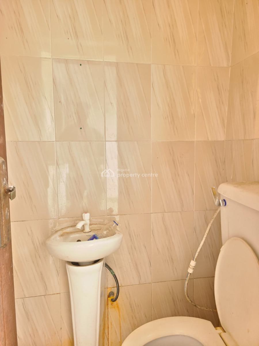 Standard and Spacious 3 Bedroom Apartment, Rockstone Estate, Badore, Ajah, Lagos, Flat / Apartment for Rent