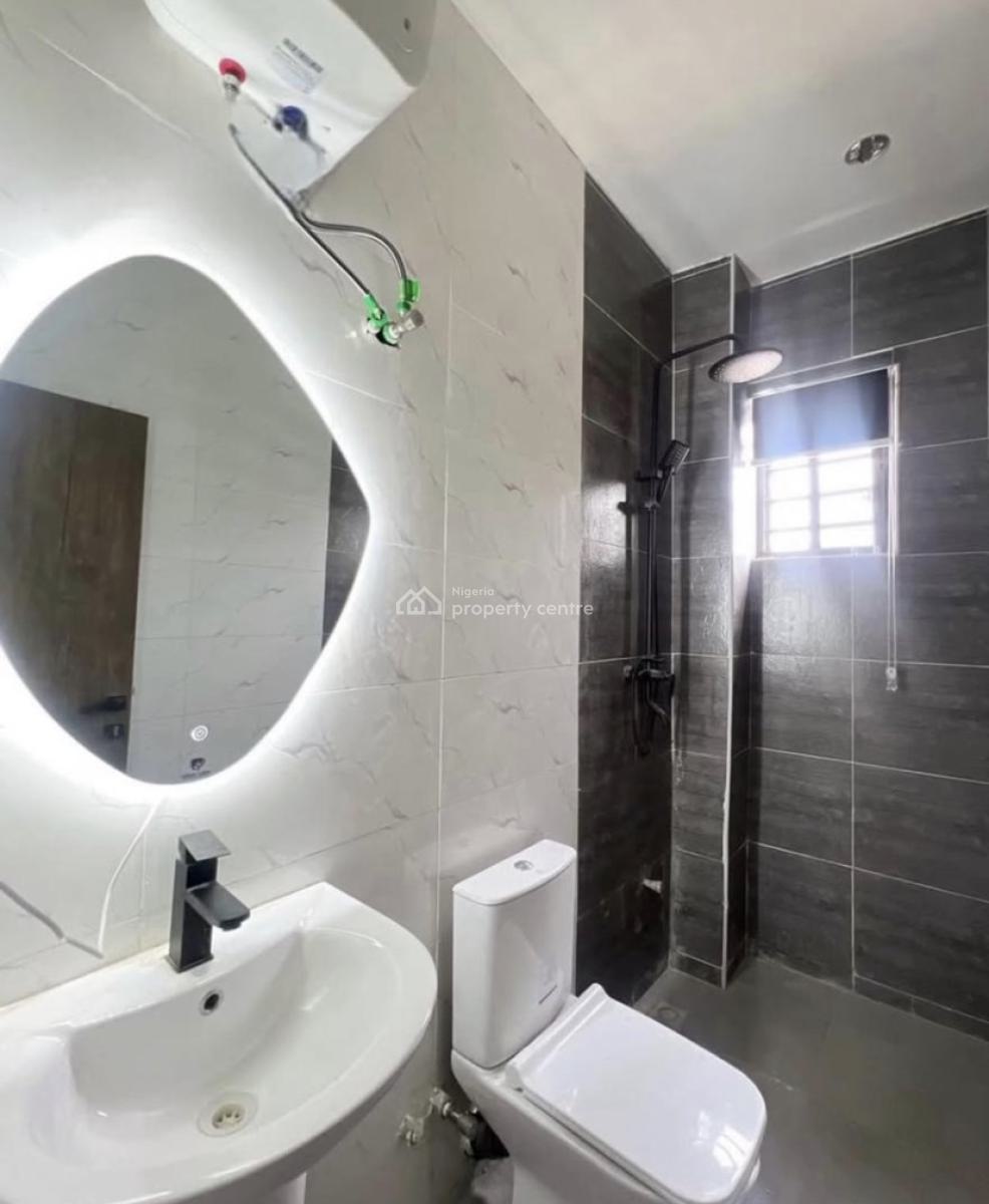 Luxuriously Furnished 2 Bedroom Apartment with Swimming Pool, Ologolo Lekki, Lekki, Lagos, Flat / Apartment for Rent