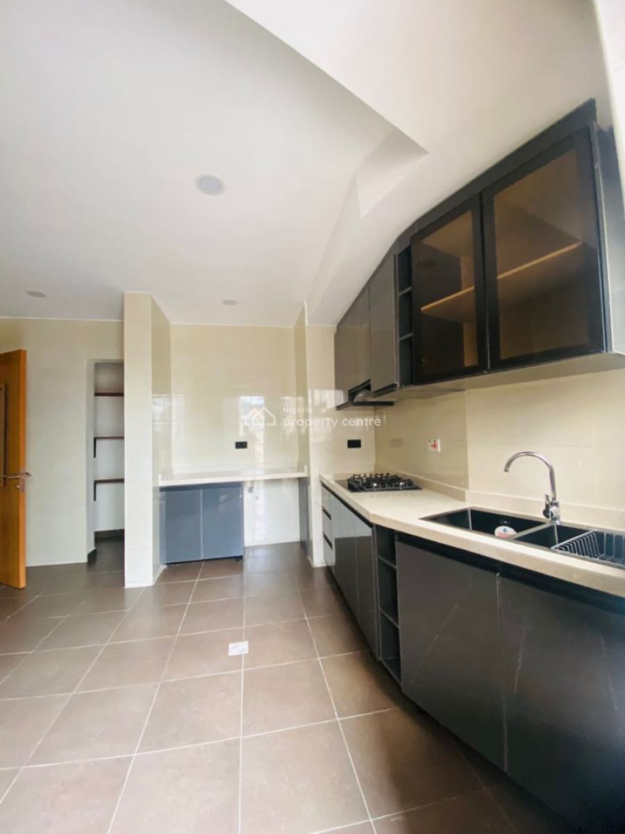 Pristine 1  Bedroom Apartment, Lekki Phase 1, Lekki, Lagos, Mini Flat (room and Parlour) for Rent
