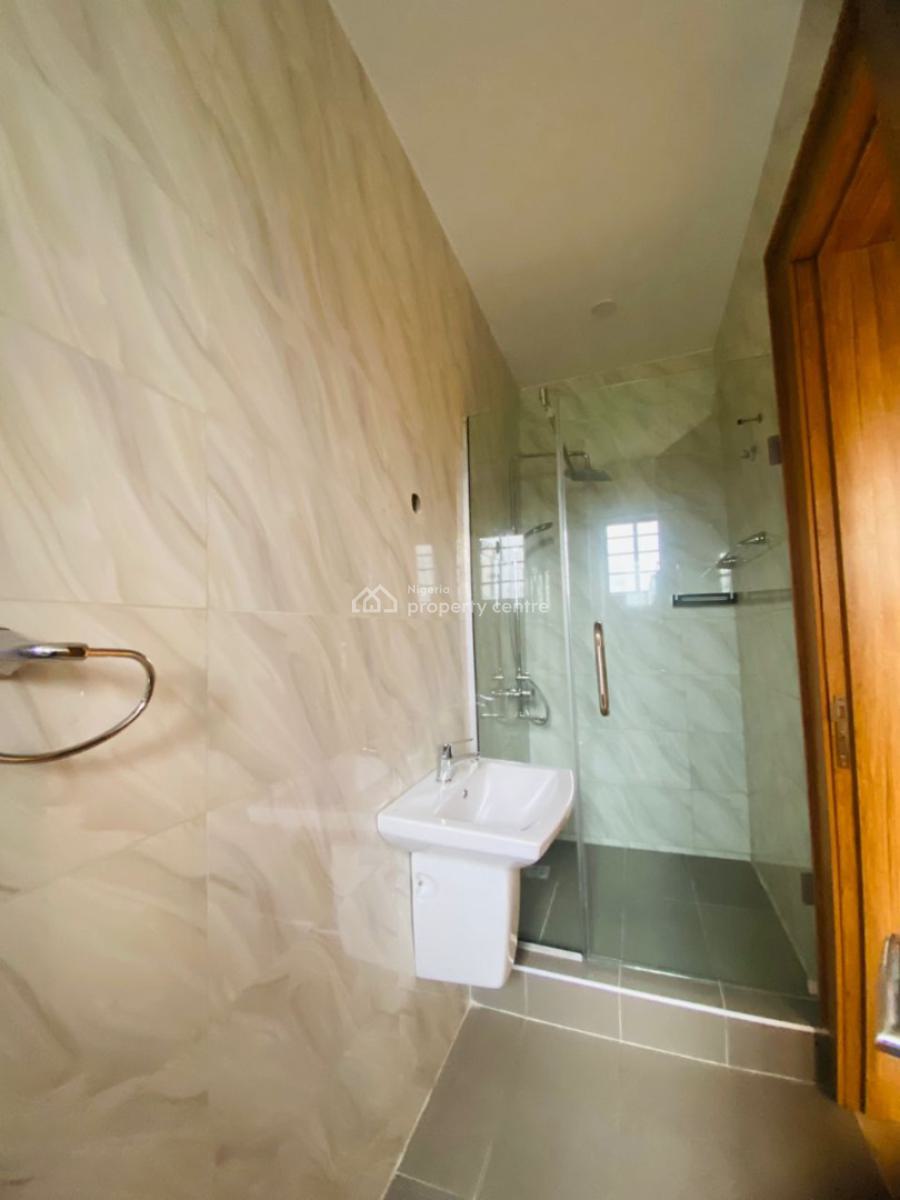 Pristine 1  Bedroom Apartment, Lekki Phase 1, Lekki, Lagos, Mini Flat (room and Parlour) for Rent
