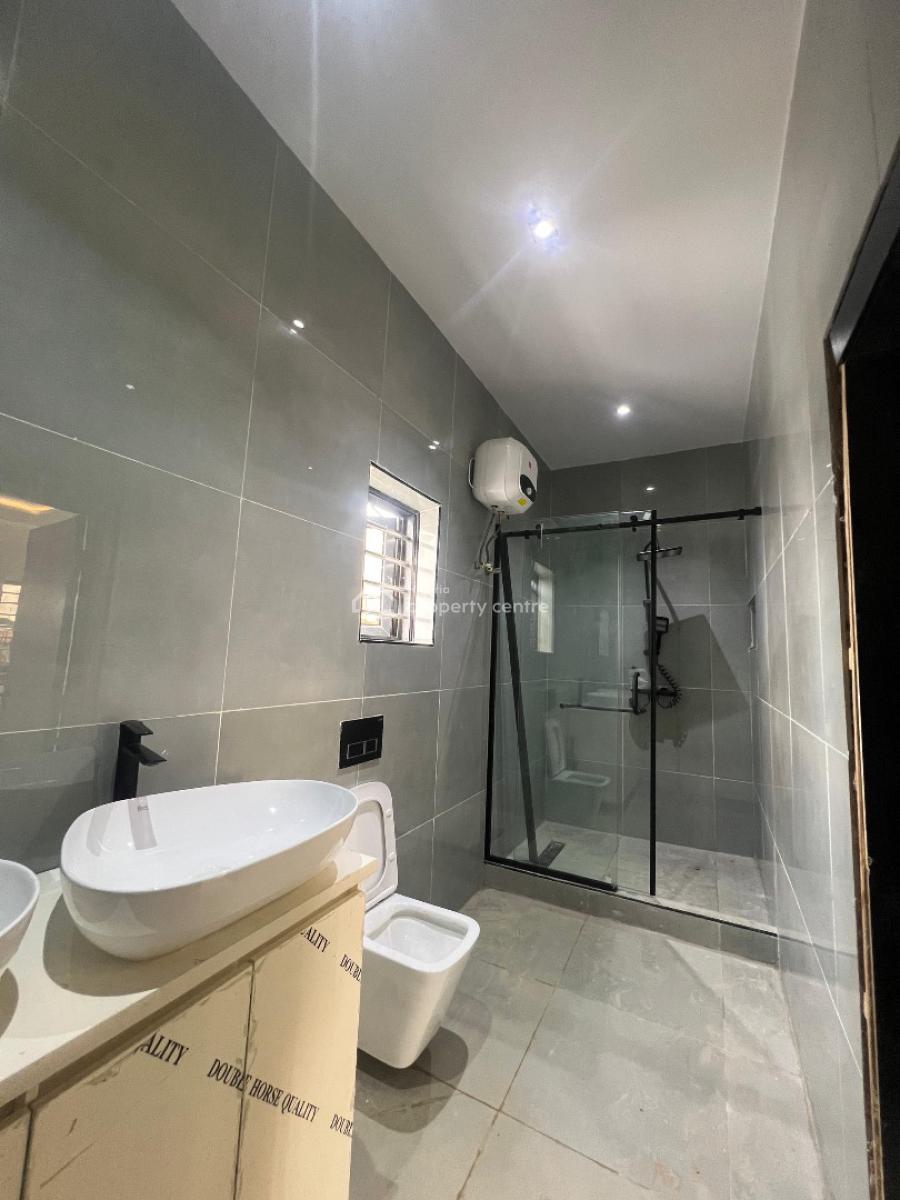 Stunning 4 Bedroom Fully-detached Duplex in Magodo Phase 1, Live Where Convenience Meets Class Here in, Gra Phase 1, Magodo, Lagos, Detached Duplex for Sale