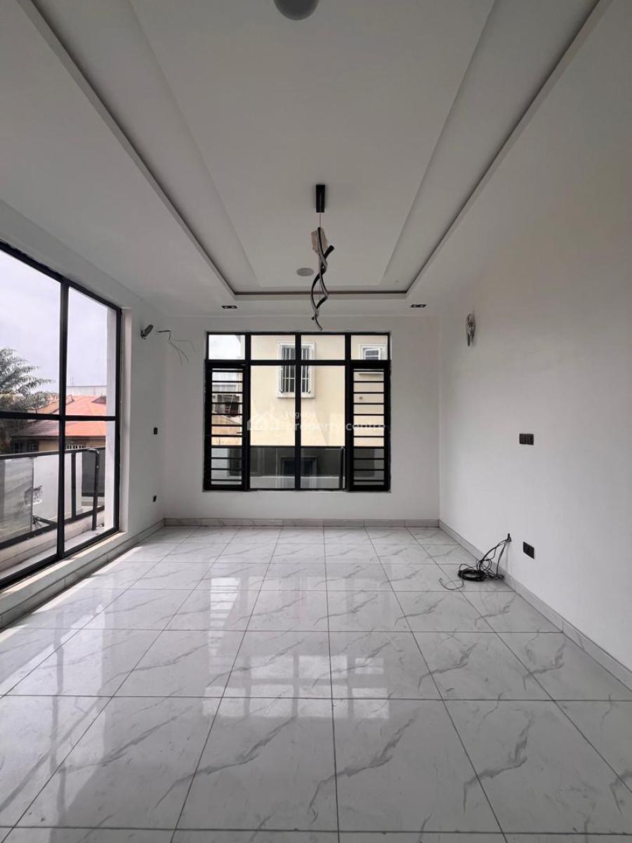 Luxury 1 & 2 Bedroom with Swimming Pool + Gym, Elevator, Less Than 7 Minutes Away From The Lekki Conservation Center, Ologolo, Lekki, Lagos, Flat / Apartment for Sale