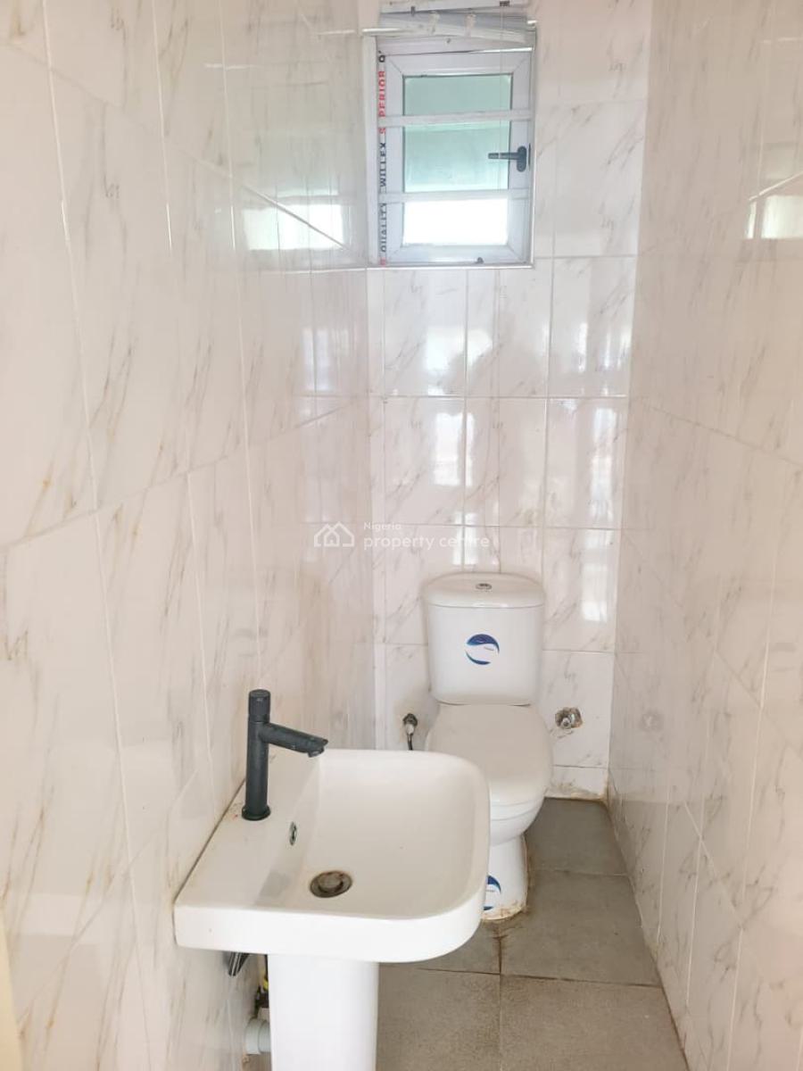 Clean and Spacious 2 Bedroom Apartment with Heat Extractor, Badore, Ajah, Lagos, Flat / Apartment for Rent