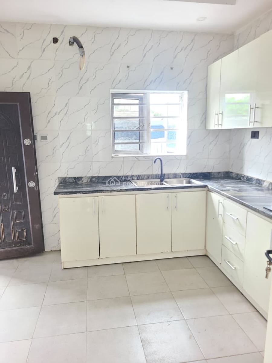 Clean and Spacious 2 Bedroom Apartment with Heat Extractor, Badore, Ajah, Lagos, Flat / Apartment for Rent