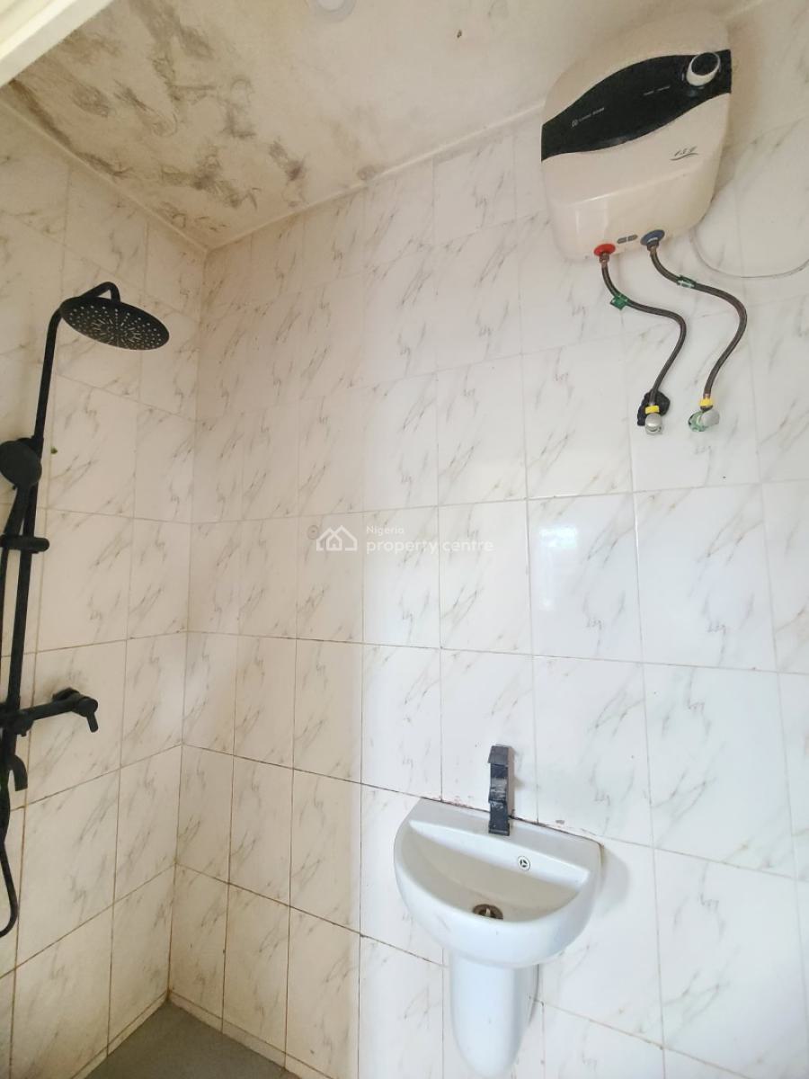 Clean and Spacious 2 Bedroom Apartment with Heat Extractor, Badore, Ajah, Lagos, Flat / Apartment for Rent