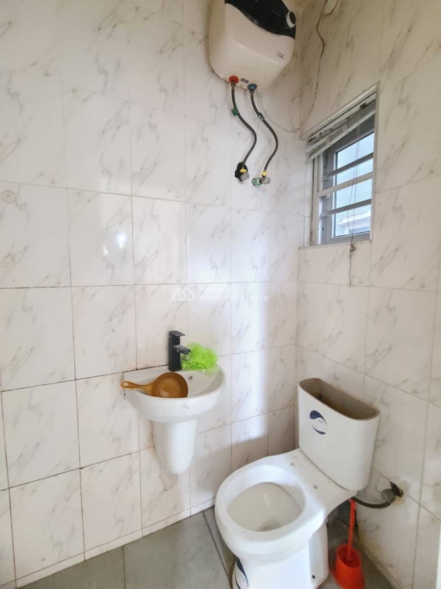Clean and Spacious 2 Bedroom Apartment with Heat Extractor, Badore, Ajah, Lagos, Flat / Apartment for Rent