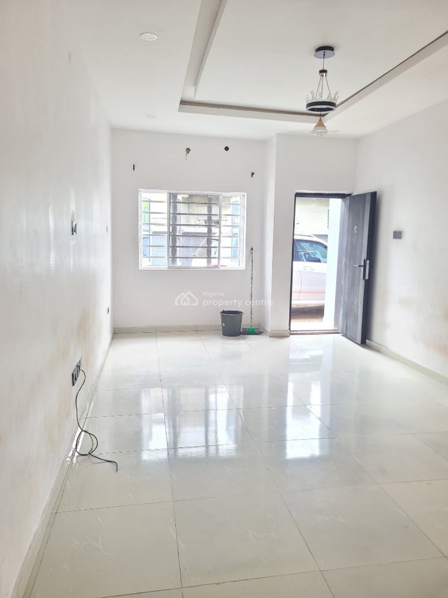 Clean and Spacious 2 Bedroom Apartment with Heat Extractor, Badore, Ajah, Lagos, Flat / Apartment for Rent