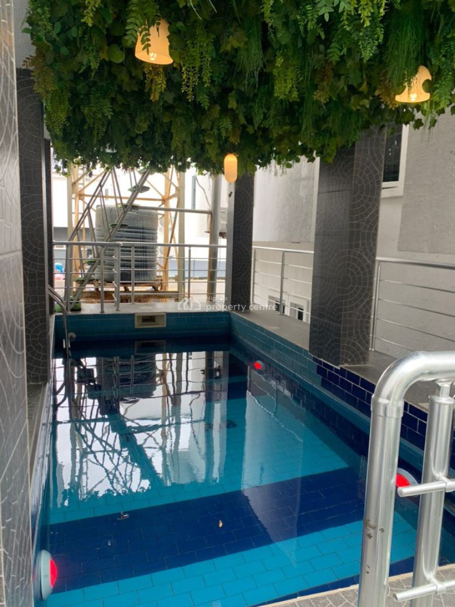 Lovely and Well Maintained 2 Bedroom Apartment, Fully Serviced (upstairs), Harris Garden, Orchid Road, Lekki Expressway, Lekki, Lagos, House for Rent