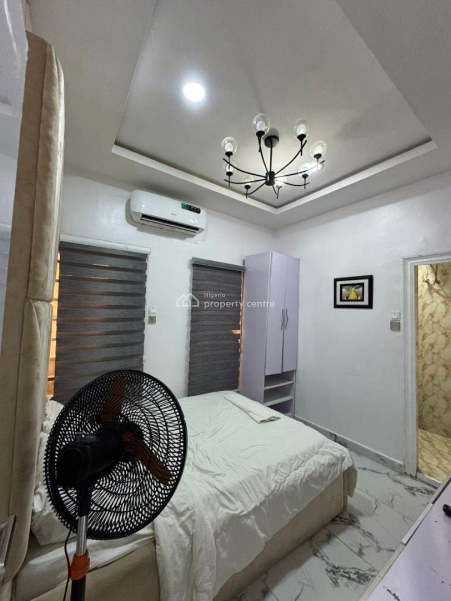 Lovely and Well Maintained 2 Bedroom Apartment, Fully Serviced (upstairs), Harris Garden, Orchid Road, Lekki Expressway, Lekki, Lagos, House for Rent