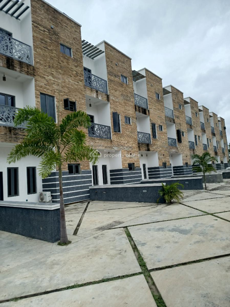 4 Bedroom Terrace, Gra Ikeja, Ikeja, Lagos, Terraced Duplex for Sale