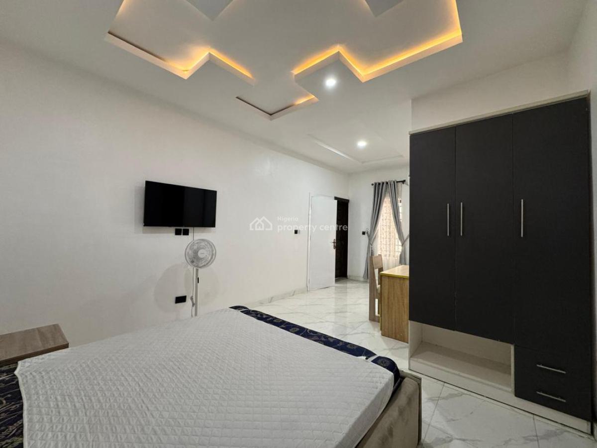 Luxury 3 Bedroom, Van Daniel Estate, Orchid Road, Lekki, Lagos, Terraced Duplex Short Let