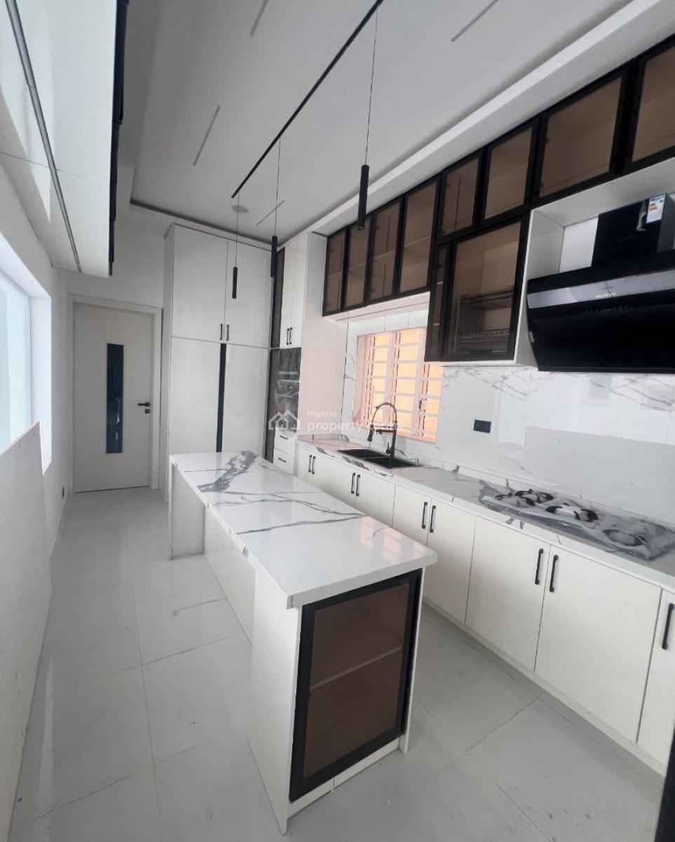 Massive 5 Bedroom Detached Duplex with Swimming Pool and Bq, Ologolo, Ologolo, Lekki, Lagos, Detached Duplex for Sale