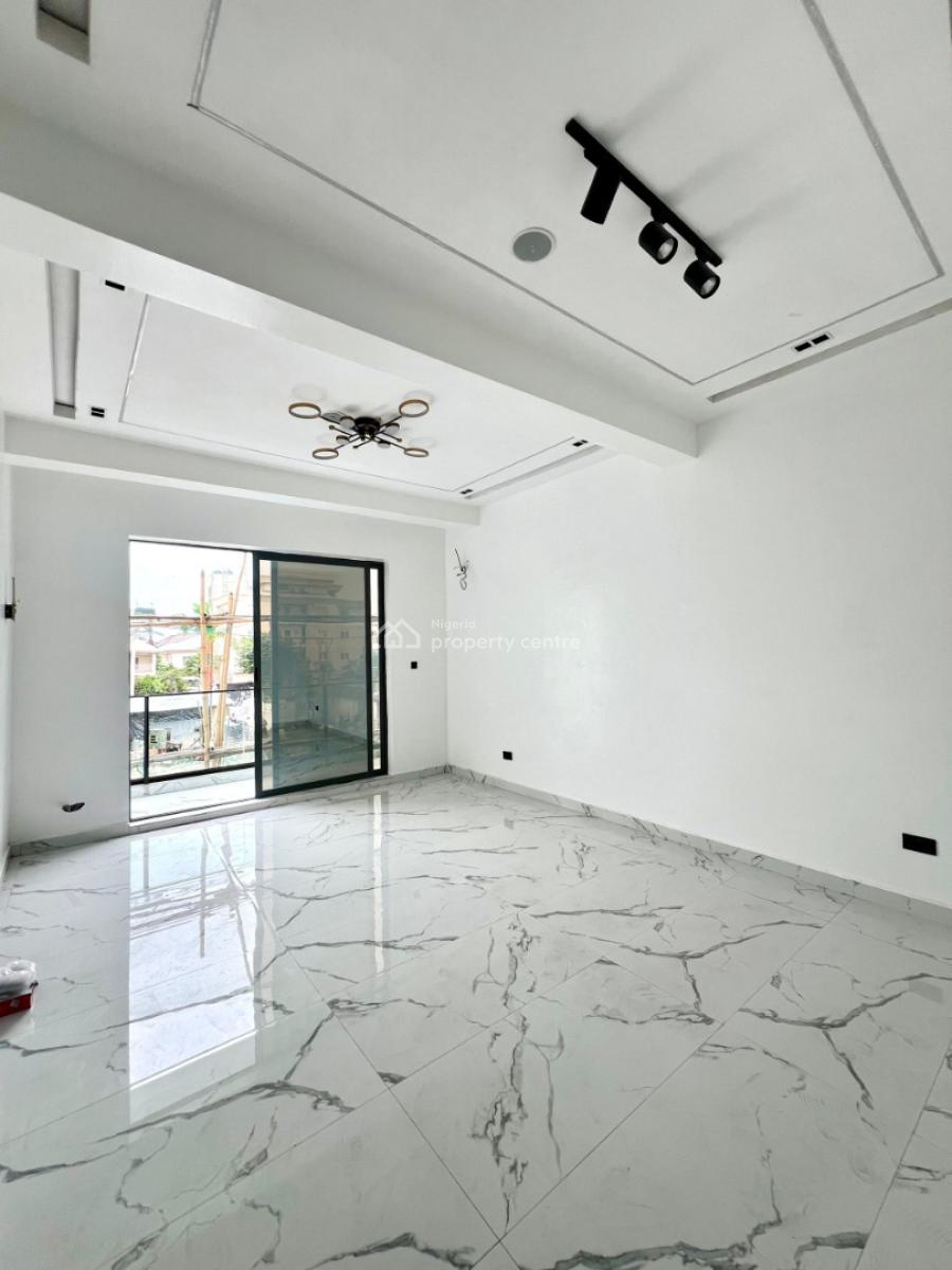 Newly Built 2 and 3 Bedroom Apartment, Lekki Phase 1, Lekki, Lagos, Flat / Apartment for Sale