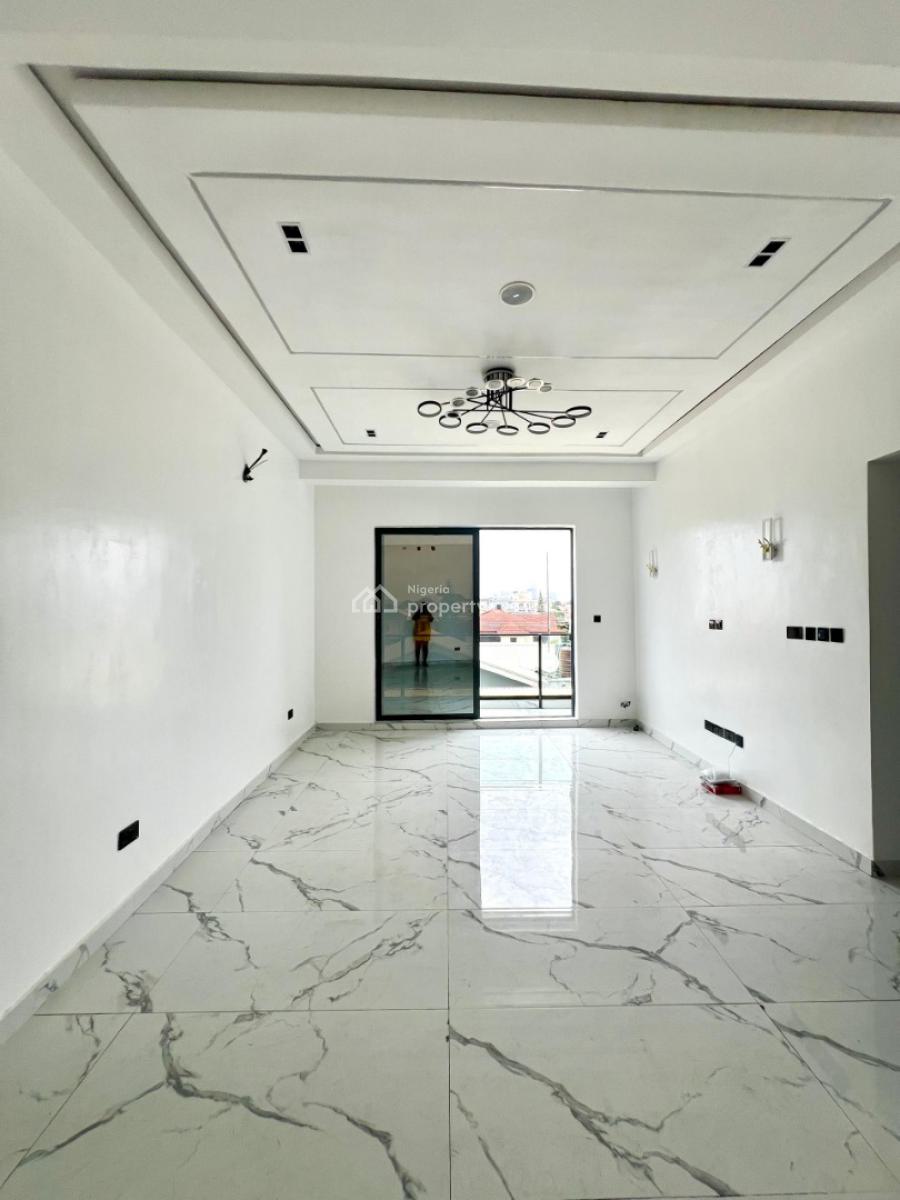 Newly Built 2 and 3 Bedroom Apartment, Lekki Phase 1, Lekki, Lagos, Flat / Apartment for Sale