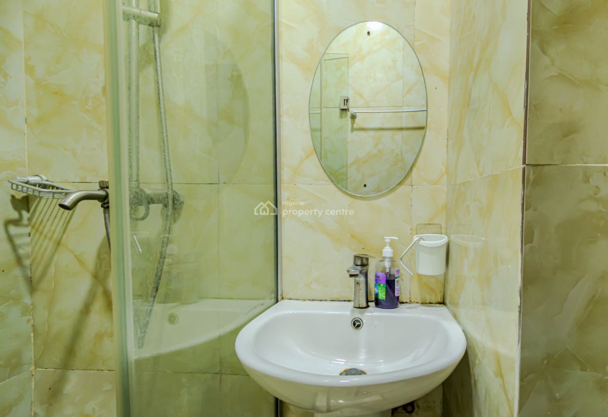 Highrise 1bedroom with Pool and Ps4, Mijl Residence & Villa, Ikate Elegushi, Lekki, Lagos, Flat / Apartment Short Let
